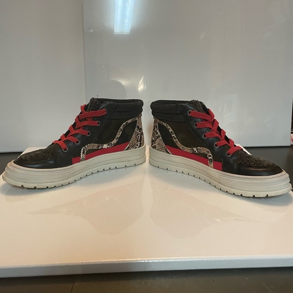 Jessica Simpson Black and Red High-Top Sneakers size 8.5 EUC - Picture 9 of 9